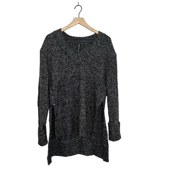 Athleta Shasta V-neck Sweater Heathered Black size Small - Picture 2 of 7